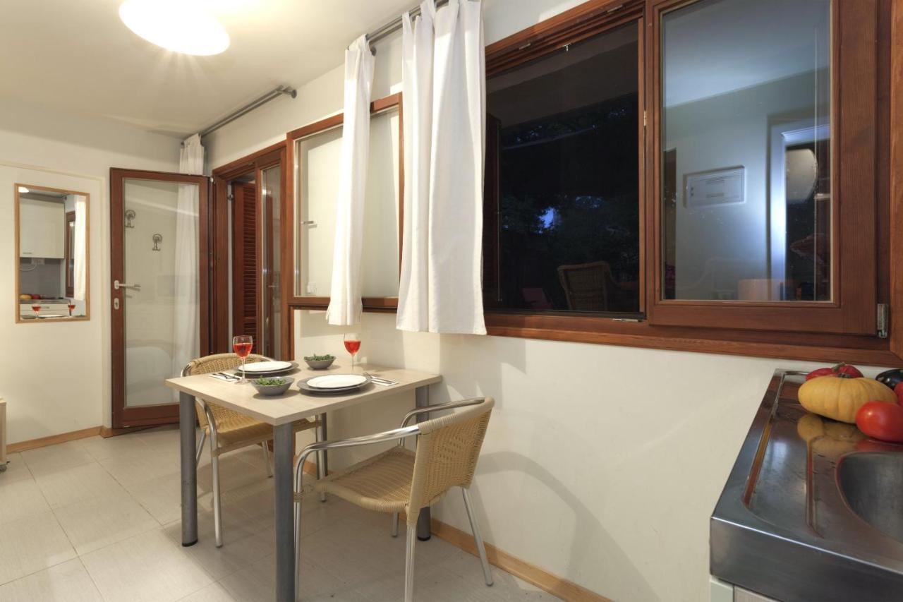 Studio Green Garden Borik Rovinj Exterior photo